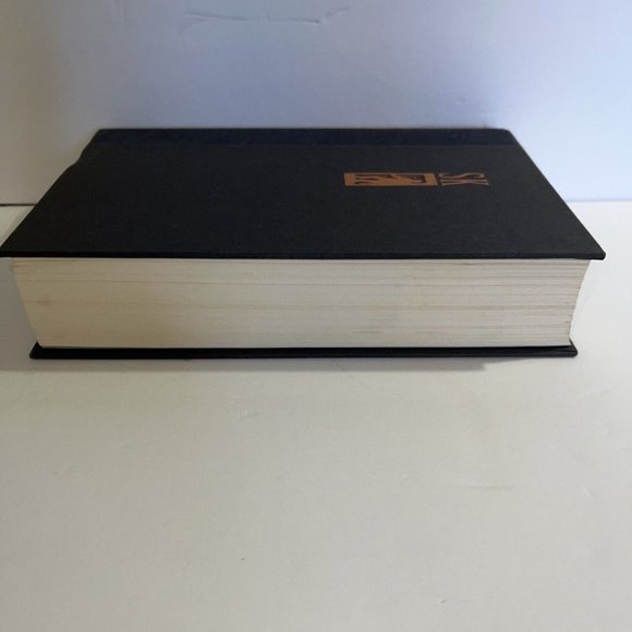 Needful Things, Stephen King, 1991 ~ Good - Picture 13 of 16